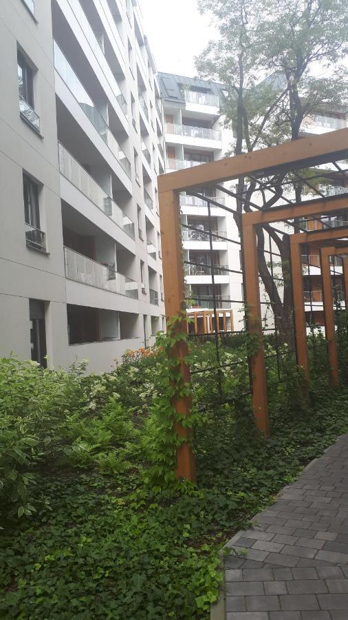 Vena Apartment Wrocław Buitenkant foto